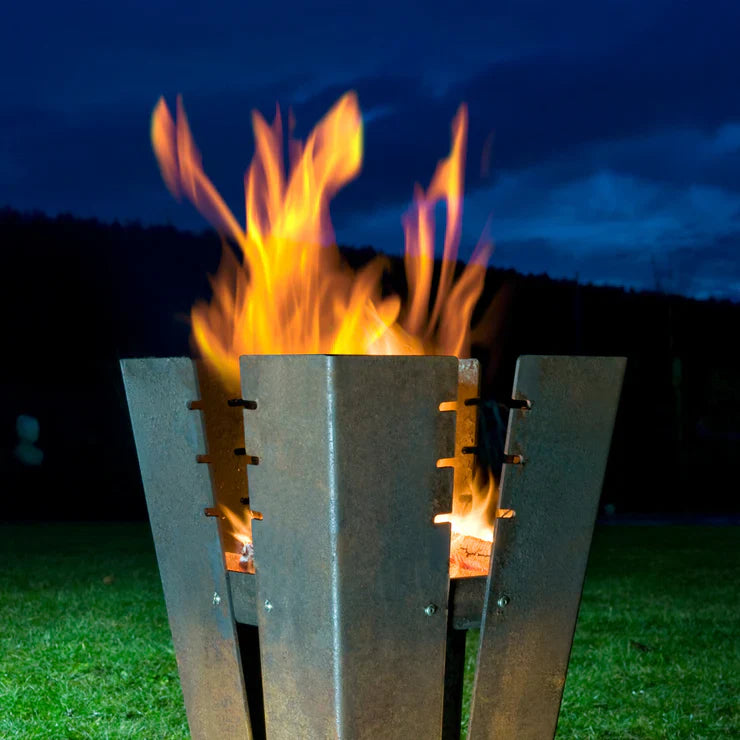 Feuerstelle fuji aus wetterfestem Stahl|von Keilbach|H: 60 cm